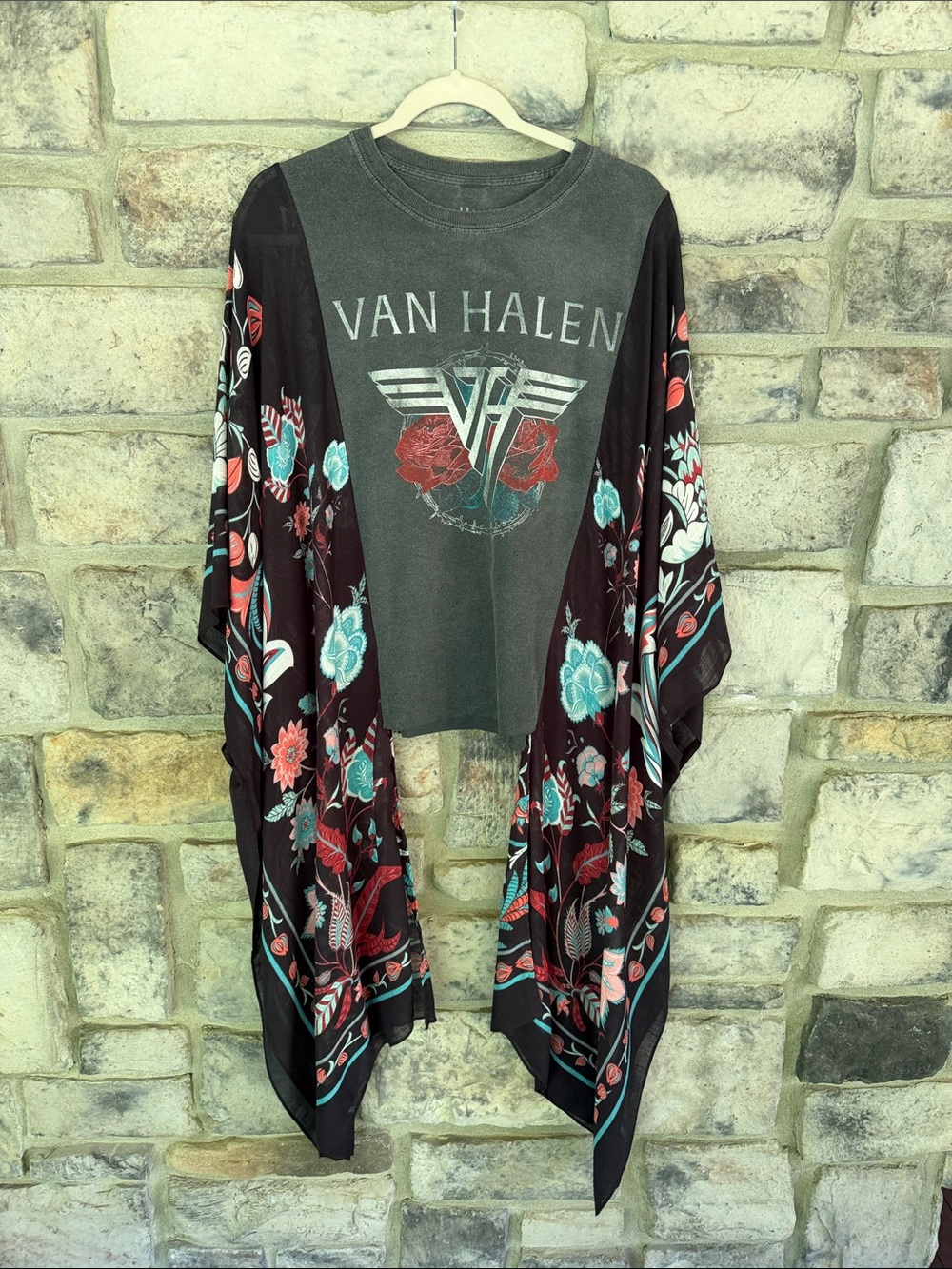 VAN HALEN BANDCHO